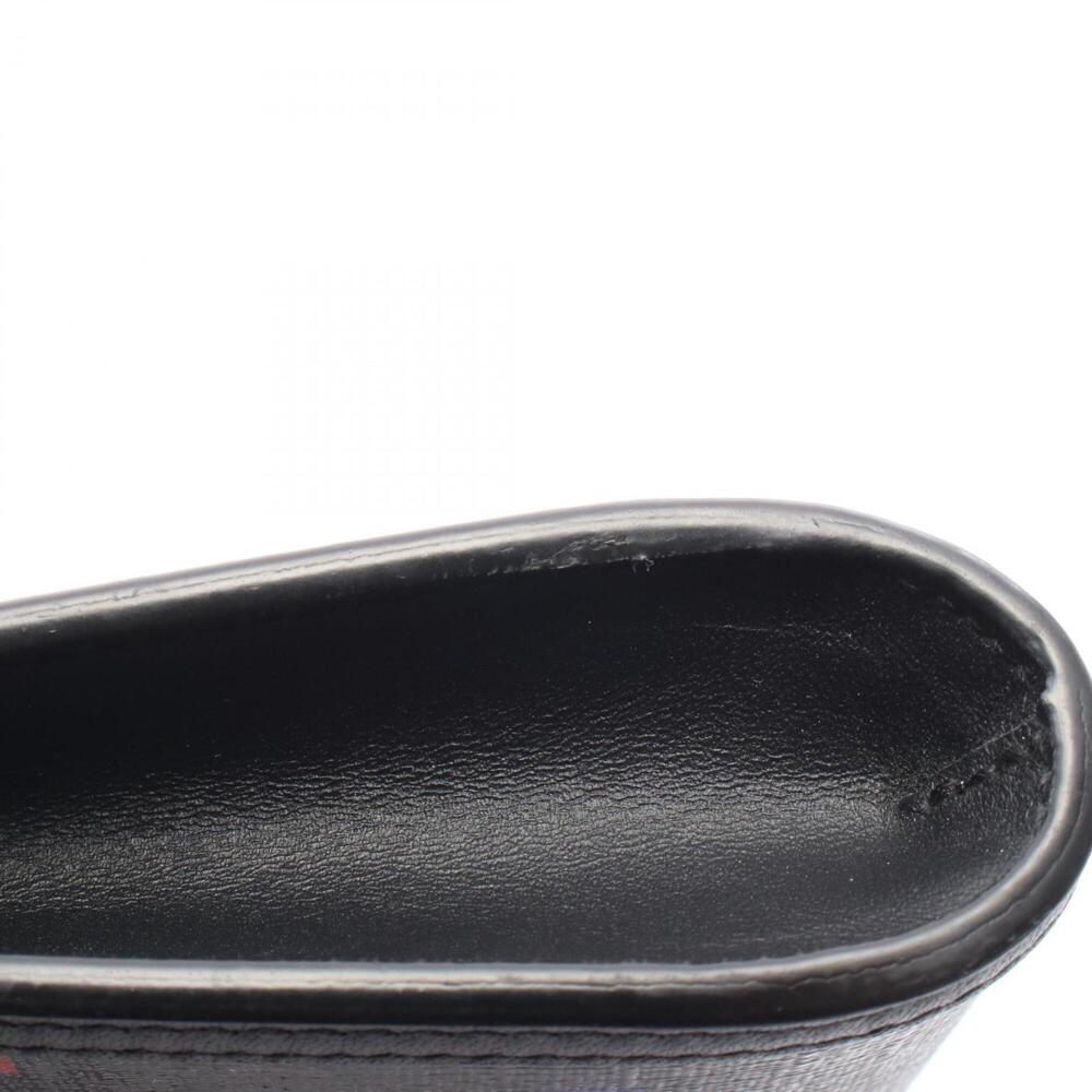 GUCCI Authentic Black Leather Shoulder Bag - Picture 7 of 7